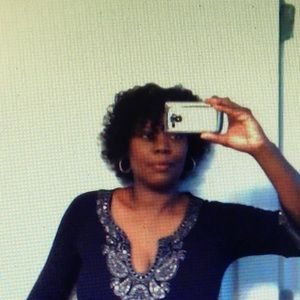 Meet your Posher, Kendra